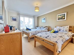 Photo 8- click for photo gallery